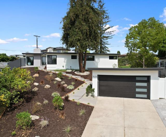 Detail Gallery Image 3 of 35 For 7525 Piper Pl, Los Angeles,  CA 90045 - 3 Beds | 2 Baths