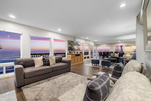 Detail Gallery Image 6 of 75 For 1317 S Pacific St, Oceanside,  CA 92054 - – Beds | – Baths