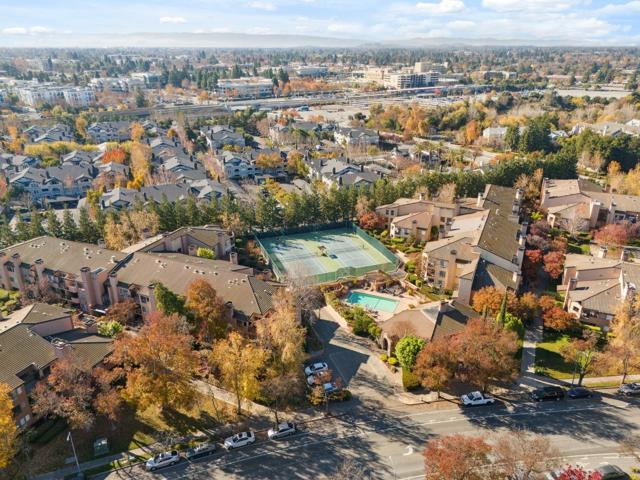 39029 Guardino Drive, Fremont CA: https://media.crmls.org/mediaz/70916dec-c870-45c7-8e9e-f77b6e28130e.jpg