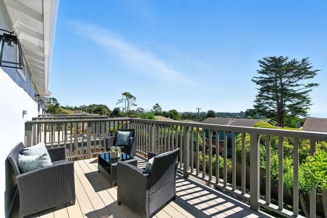 730 Sierra Street, Moss Beach CA: https://media.crmls.org/mediaz/7091a4fe-4a7f-41a2-a858-152f7f038b41.jpg