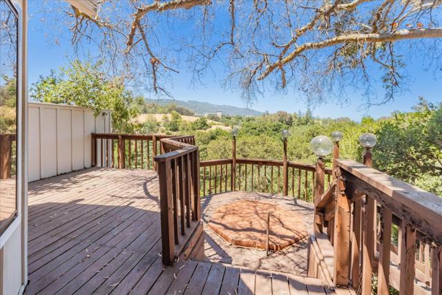 5824 Arboretum Drive, Los Altos CA: https://media.crmls.org/mediaz/709342dc-5349-451d-a273-10fc6b67c6cf.jpg