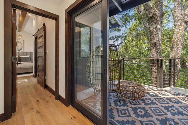 138 Bolivar Lane, Portola Valley CA: https://media.crmls.org/mediaz/70947d9f-3a30-42df-95ad-15ac095c26ae.jpg
