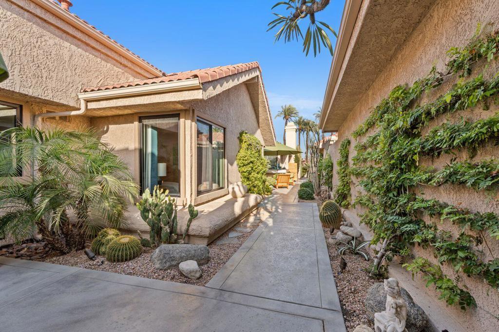 MLS #219127530DA image #4