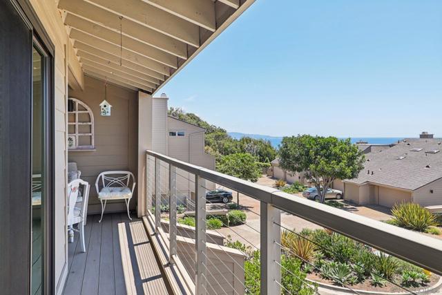 119 Spinnaker Ct, Del Mar CA: https://media.crmls.org/mediaz/70953fac-47bc-4c2a-a725-7ec6d670bc9a.jpg