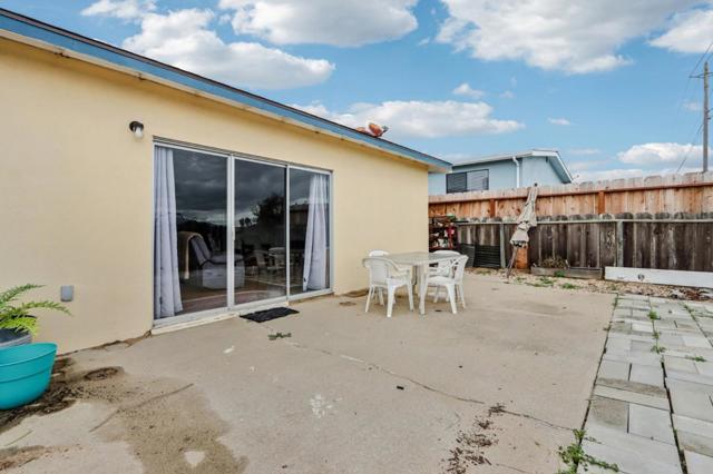 3202 TALLMON Street, Marina CA: https://media.crmls.org/mediaz/70956ffb-eb08-4064-9bb6-0458e3d490c0.jpg