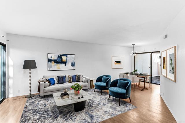 Detail Gallery Image 5 of 34 For 8427 via Mallorca #115,  La Jolla,  CA 92037 - 2 Beds | 2/1 Baths