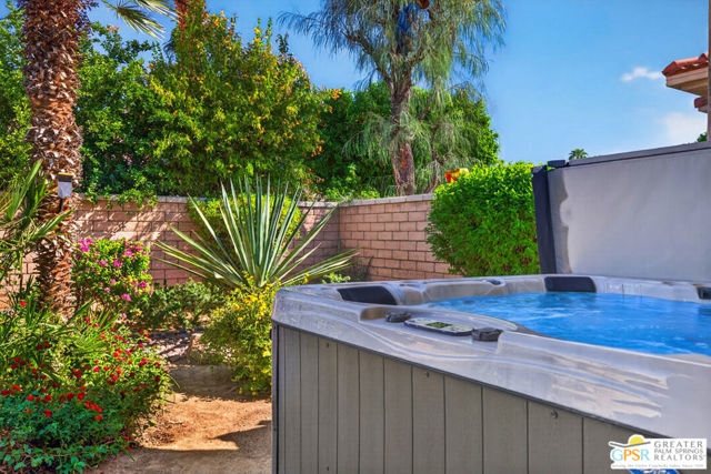 92 Clavel Court, Palm Desert, CA 92260