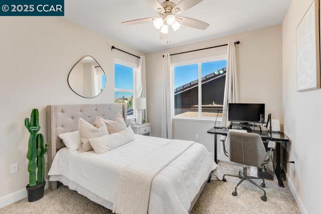 363 Fletcher Lane, Brentwood CA: https://media.crmls.org/mediaz/709a8aca-2448-4899-aa3b-982cc48d6859.jpg