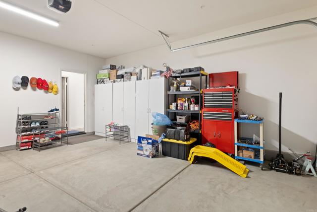 25709 Buckeye Meadow Lane, Homeland CA: https://media.crmls.org/mediaz/709c1641-15d5-4315-9391-d5ce46bc9629.jpg