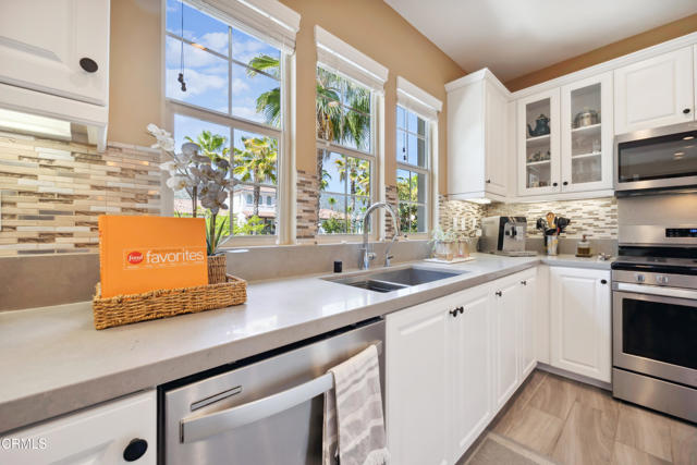 Detail Gallery Image 17 of 67 For 865 Orchid Way a,  Azusa,  CA 91702 - 3 Beds | 3/1 Baths