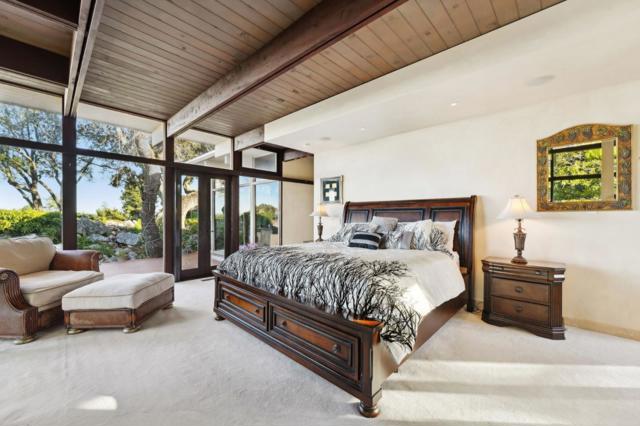 25 Oakhurst Road, San Rafael CA: https://media.crmls.org/mediaz/709cc731-3d4e-4f35-b71d-add7b2941860.jpg