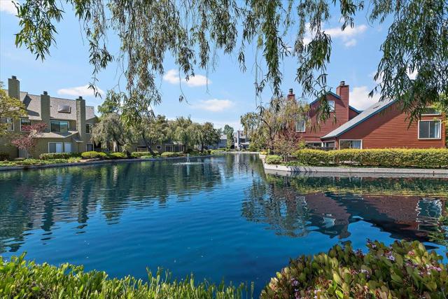 953 Shoreline Drive, San Mateo CA: https://media.crmls.org/mediaz/709cc936-e734-400c-8166-248ac4aafb2b.jpg