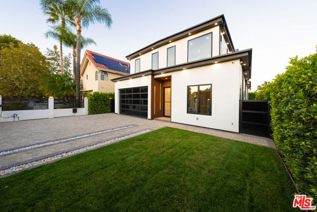 4532 Calhoun Avenue, Sherman Oaks CA: https://media.crmls.org/mediaz/709e9de1-6a77-4b89-93ac-e6d61209b066.jpg