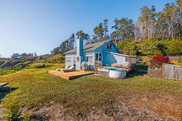 Detail Gallery Image 2 of 30 For 38000 Old Coast Hwy, Gualala,  CA 95445 - 2 Beds | 1 Baths