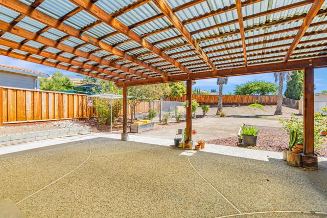 3910 Edenwood Drive, San Jose CA: https://media.crmls.org/mediaz/709f5f78-e836-43d2-b3de-846d881b2fcd.jpg