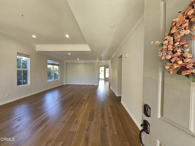 Detail Gallery Image 6 of 38 For 7454 Chanteclair Ct, Los Angeles,  CA 91042 - 5 Beds | 3 Baths