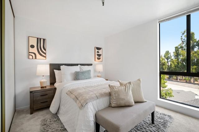 1210 Bellevue Avenue, Burlingame CA: https://media.crmls.org/mediaz/70a10348-ec04-4ee8-bae0-ec944fca0f25.jpg