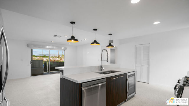 Image 7 of 67 For 588 San Lorenzo Road 204