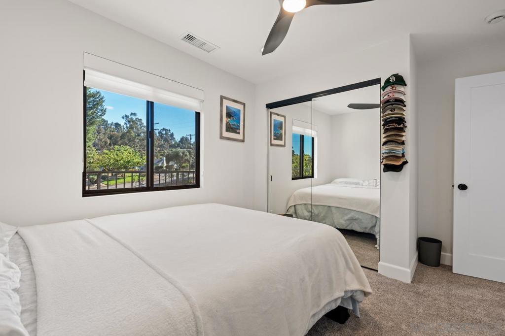 https://media.crmls.org/mediaz/70a18620-637f-49e7-99f9-edabf0429057.jpg?preset=X-Large