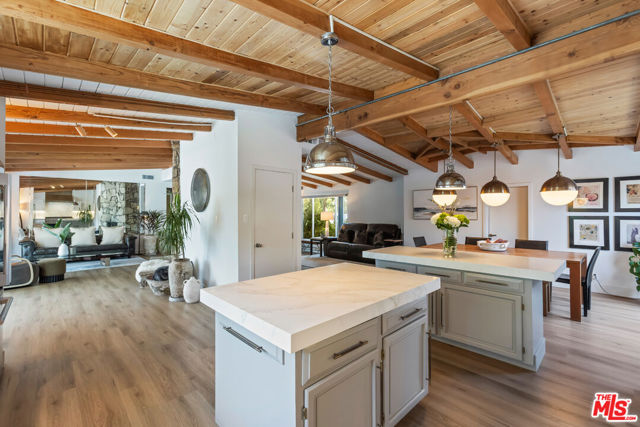 7442 Capps Avenue, Los Angeles CA: https://media.crmls.org/mediaz/70a19008-c22e-462d-a779-588af9224a6c.jpg