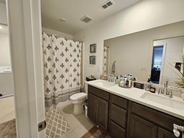 Image 13 of 32 For 4033 Haflinger Way