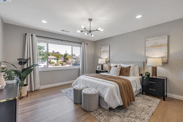 581 Kirk Ave, Sunnyvale CA: https://media.crmls.org/mediaz/70a32237-c02f-4401-82d0-b32cbf1a4ee0.jpg