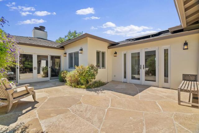 15651 Kennedy Road, Los Gatos CA: https://media.crmls.org/mediaz/70a4924c-d2a2-4509-beff-8df81e55d571.jpg