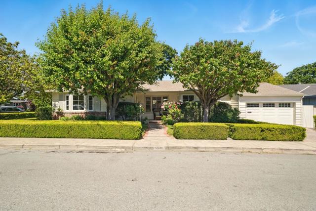 1405 Oakhurst Avenue, San Carlos CA: https://media.crmls.org/mediaz/70a495df-70ff-4ef5-90af-805e0f127ee6.jpg