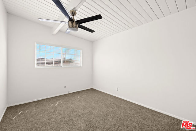 233 N 7th St, Montebello (INTERIOR PHOTO)