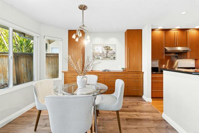 Detail Gallery Image 7 of 22 For 6940 Worchester Pl, San Diego,  CA 92126 - 3 Beds | 2/1 Baths