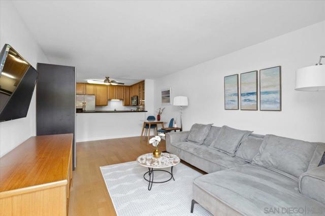 3030 Suncrest, San Diego CA: https://media.crmls.org/mediaz/70a55e1e-f4ed-4be6-ab13-012684dbae83.jpg
