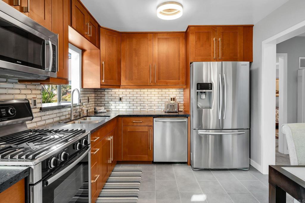 3040 Barby Place - photo 12
