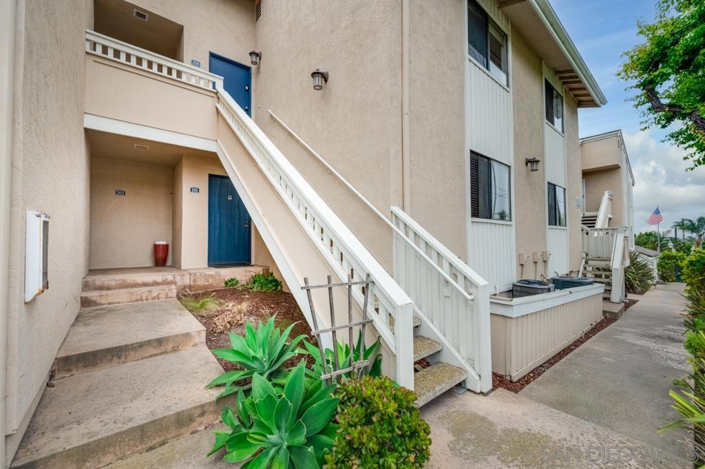 5655 Riley St - photo 3