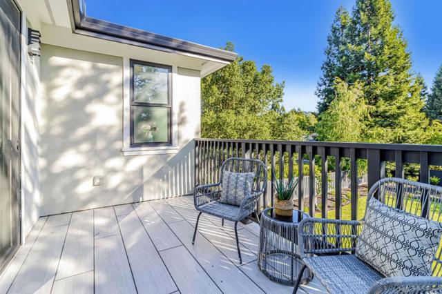 1066 Larch Avenue, Moraga CA: https://media.crmls.org/mediaz/70a62076-9ff5-4ef3-a063-5cc0c1124741.jpg