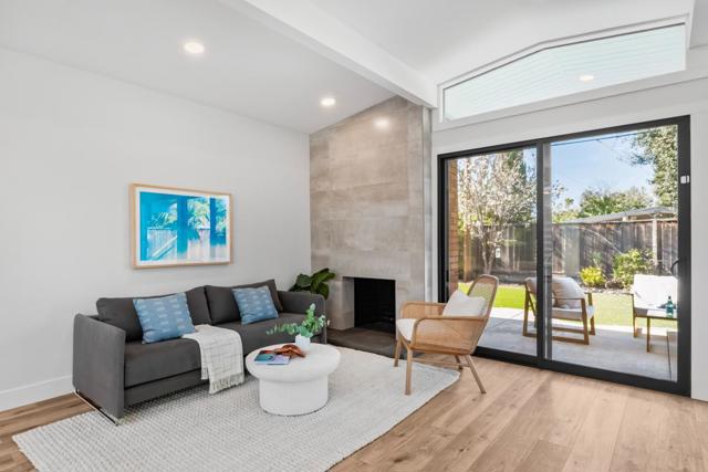 691 Dunholme Way, Sunnyvale CA: https://media.crmls.org/mediaz/70a6449a-60ec-434a-a107-6d7cded21307.jpg