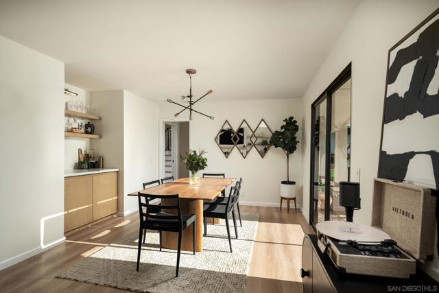 Image 4 of 29 For 2524 Luciernaga St