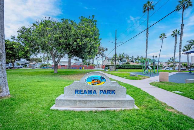 207 Elkwood Ave, Imperial Beach CA: https://media.crmls.org/mediaz/70a84190-f957-42fa-a81c-be4d12a659fd.jpg