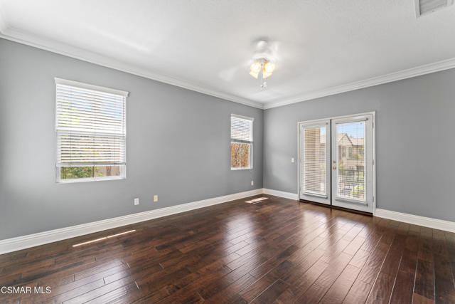 186 Parkside Drive, Simi Valley CA: https://media.crmls.org/mediaz/70a85a4d-63c3-45a7-8566-e43e2a0fcfd5.jpg