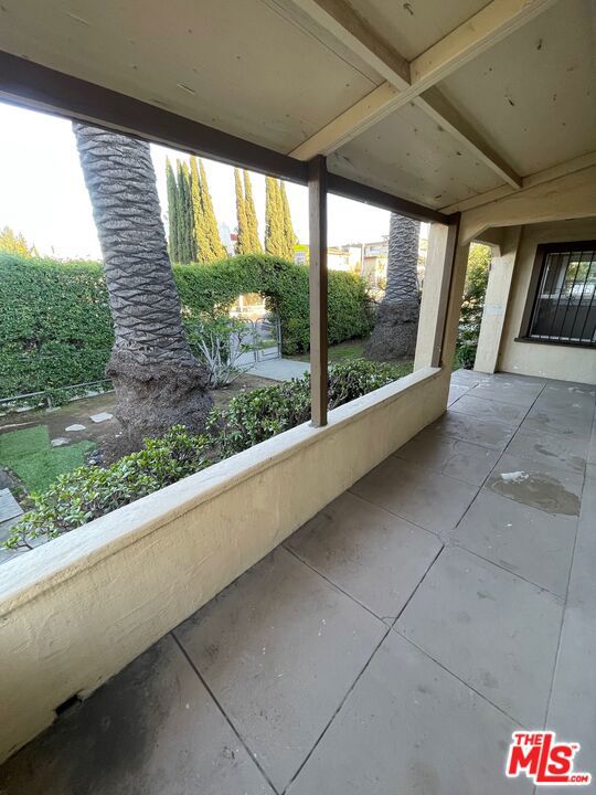 1185 N Normandie Avenue, Los Angeles CA: https://media.crmls.org/mediaz/70aab03c-b77c-46de-8079-4a6c71ee6a48.jpg