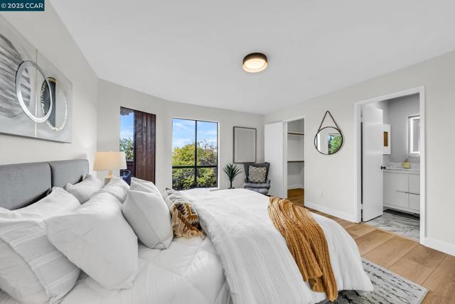 16411 Saratoga St, San Leandro CA: https://media.crmls.org/mediaz/70ab189a-47c7-4b67-ad6c-bb6fc14430db.jpg