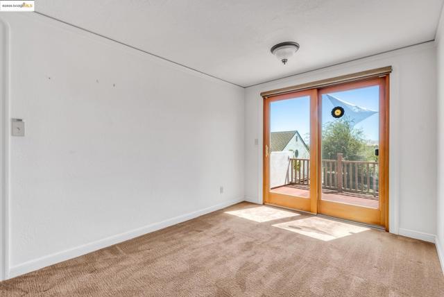 11081 BRENTWOOD BLVD., Brentwood CA: https://media.crmls.org/mediaz/70addf06-fb19-4c60-a239-c472d31b4320.jpg