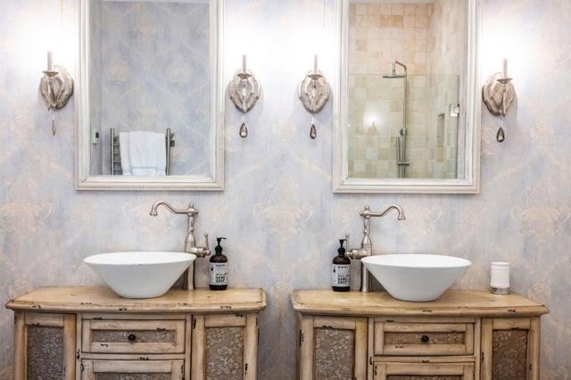 2240 Francisco Boulevard, Pacifica CA: https://media.crmls.org/mediaz/70ae7a33-630c-41e6-9d9d-9a647817b7df.jpg