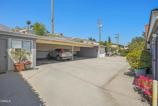 Image 17 of 21 For 463 Mariposa Avenue
