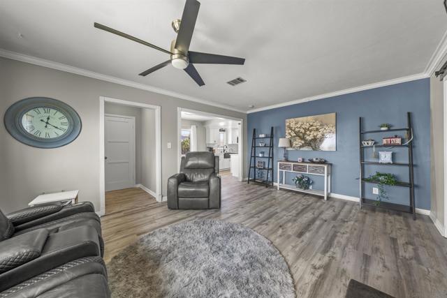 657 Fig St, Chula Vista CA: https://media.crmls.org/mediaz/70b001f9-12d3-4d3e-bb1e-6e76c7aee1aa.jpg