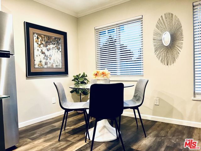 1618 N Kenmore Avenue, Los Angeles CA: https://media.crmls.org/mediaz/70b06a9f-fa45-4c45-b5b7-a8db2e57ee79.jpg