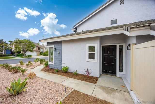17636 Azucar Way, San Diego CA: https://media.crmls.org/mediaz/70b0f510-5040-4dde-a60c-6bd75fa34139.jpg