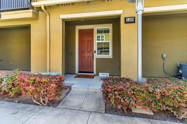 1490 Coyote Creek Way, Milpitas CA: https://media.crmls.org/mediaz/70b10f9f-a125-4f4d-b77f-41535ae7e74d.jpg