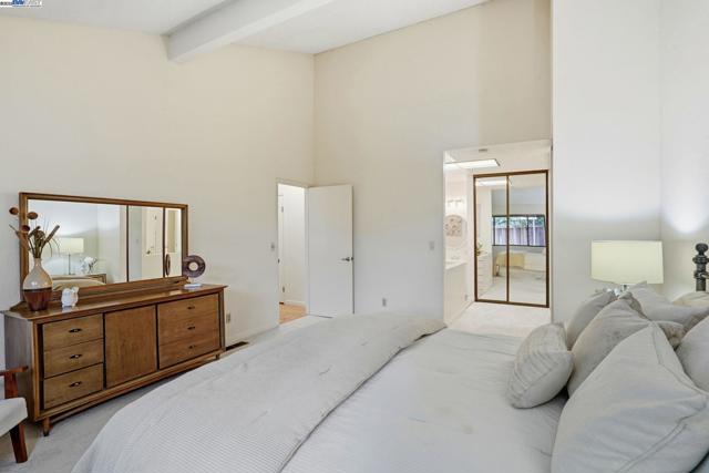 7444 Pecan Court, Pleasanton CA: https://media.crmls.org/mediaz/70b218d3-3a53-40e6-a9b7-216931f633f7.jpg