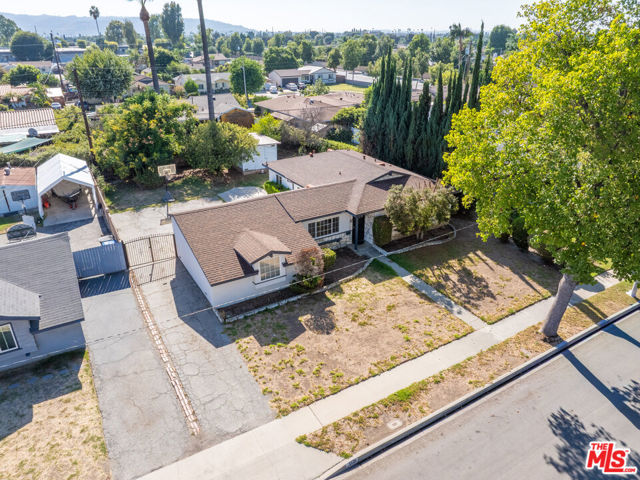 1320 West Farlington Street photo 41