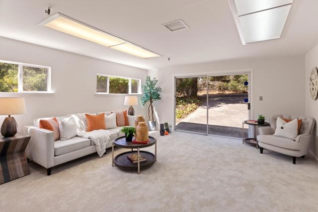 880 Moana Court, Palo Alto CA: https://media.crmls.org/mediaz/70b39760-c604-4b7d-841e-7b079e55f088.jpg